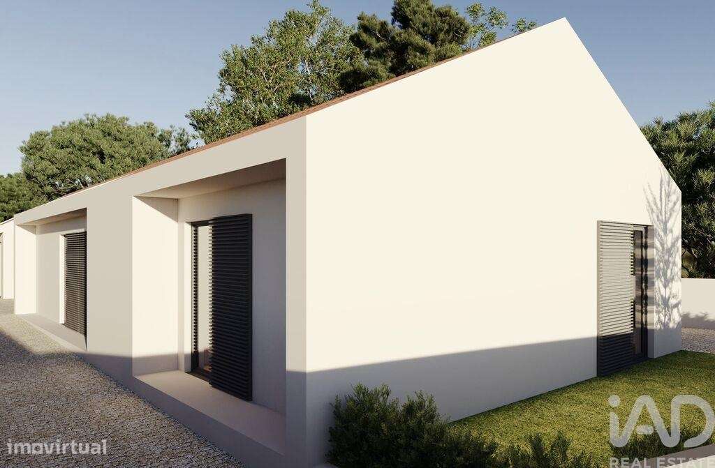 Casa T3 em Oiã de 225,00 m2 - Grande imagem: 3/21