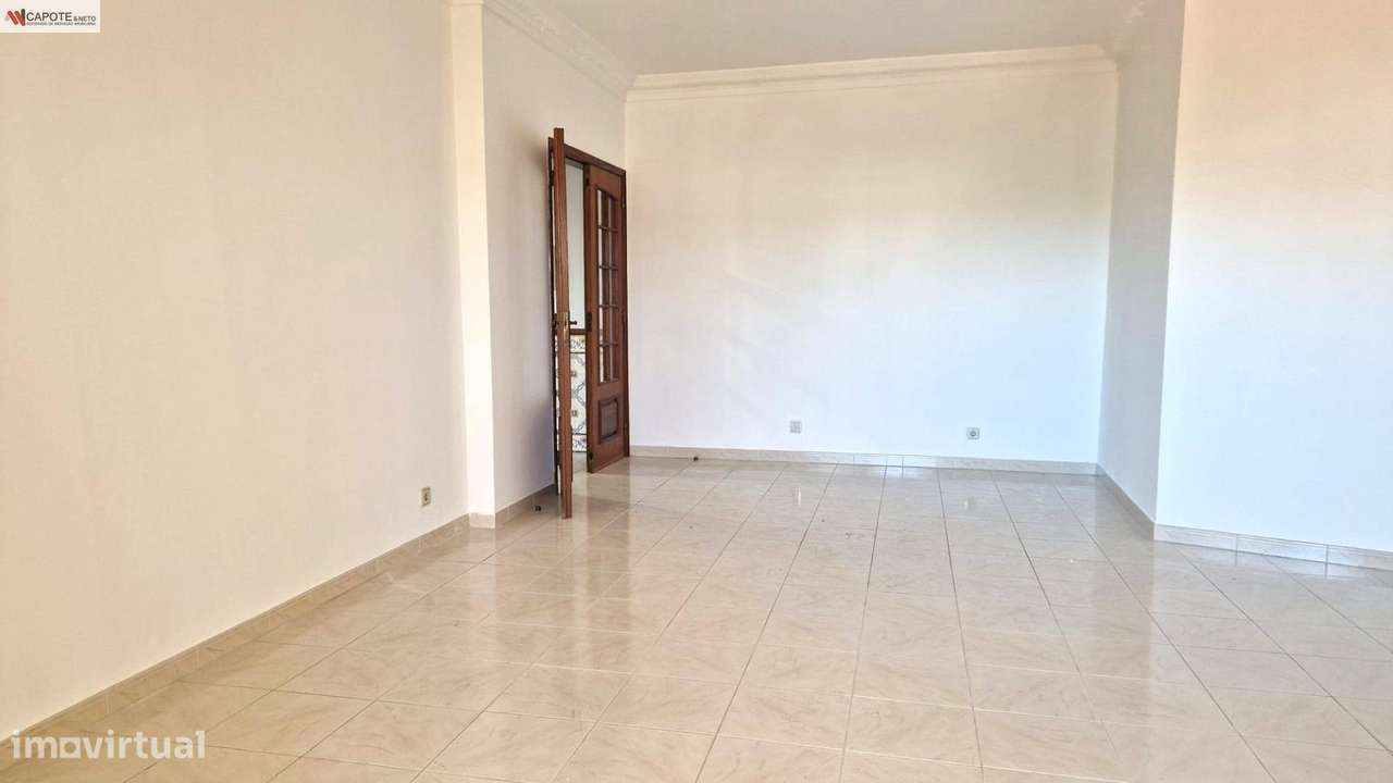 T2 - Aranguês - Hospital - Com Parqueamento - Vista Desafogada-14