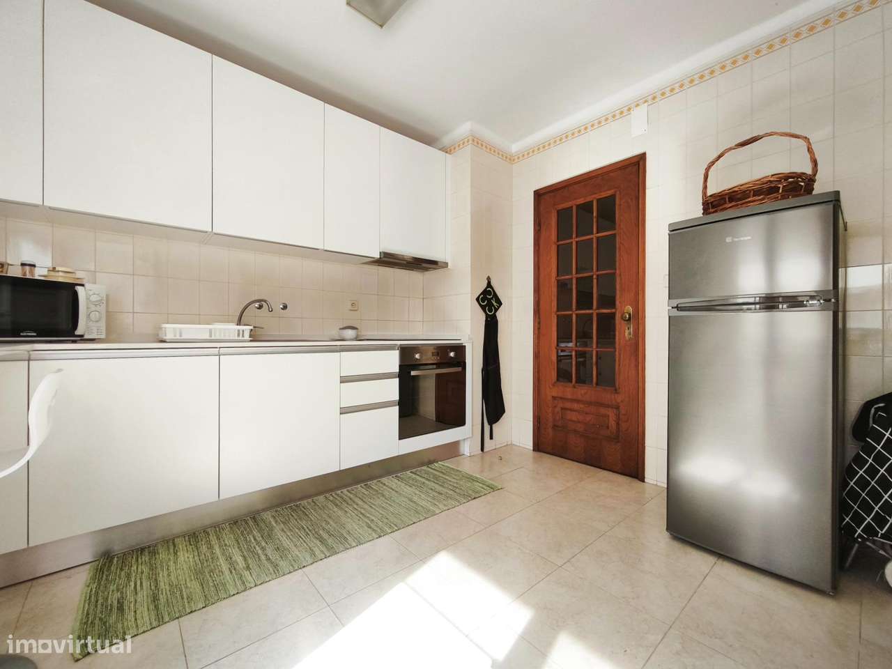 Apartamento T2 (próximo praia) com garagem fechada (1 viatura) - Grande imagem: 3/18