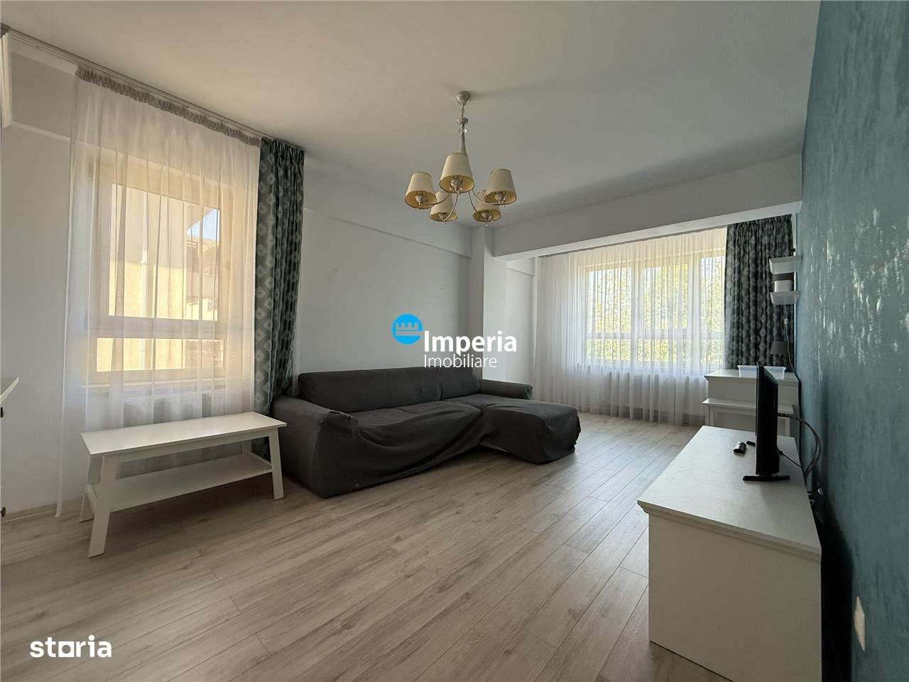 Inchiriez apartament 2 camere, decomandat, Complex Roua Residence - Mo - Imagine principală: 2/6