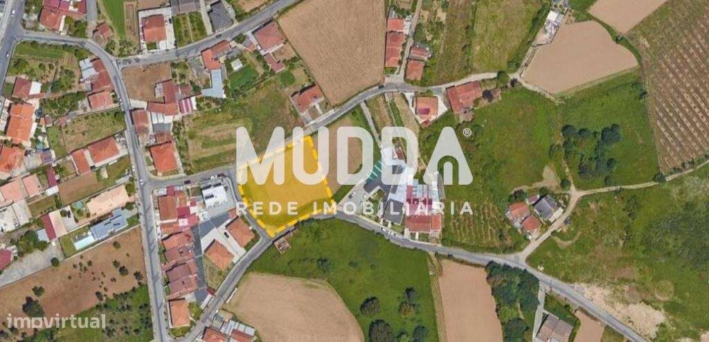 Terreno com viabilidade construtiva, com três frentes em Travanca - Sa - Grande imagem: 2/2