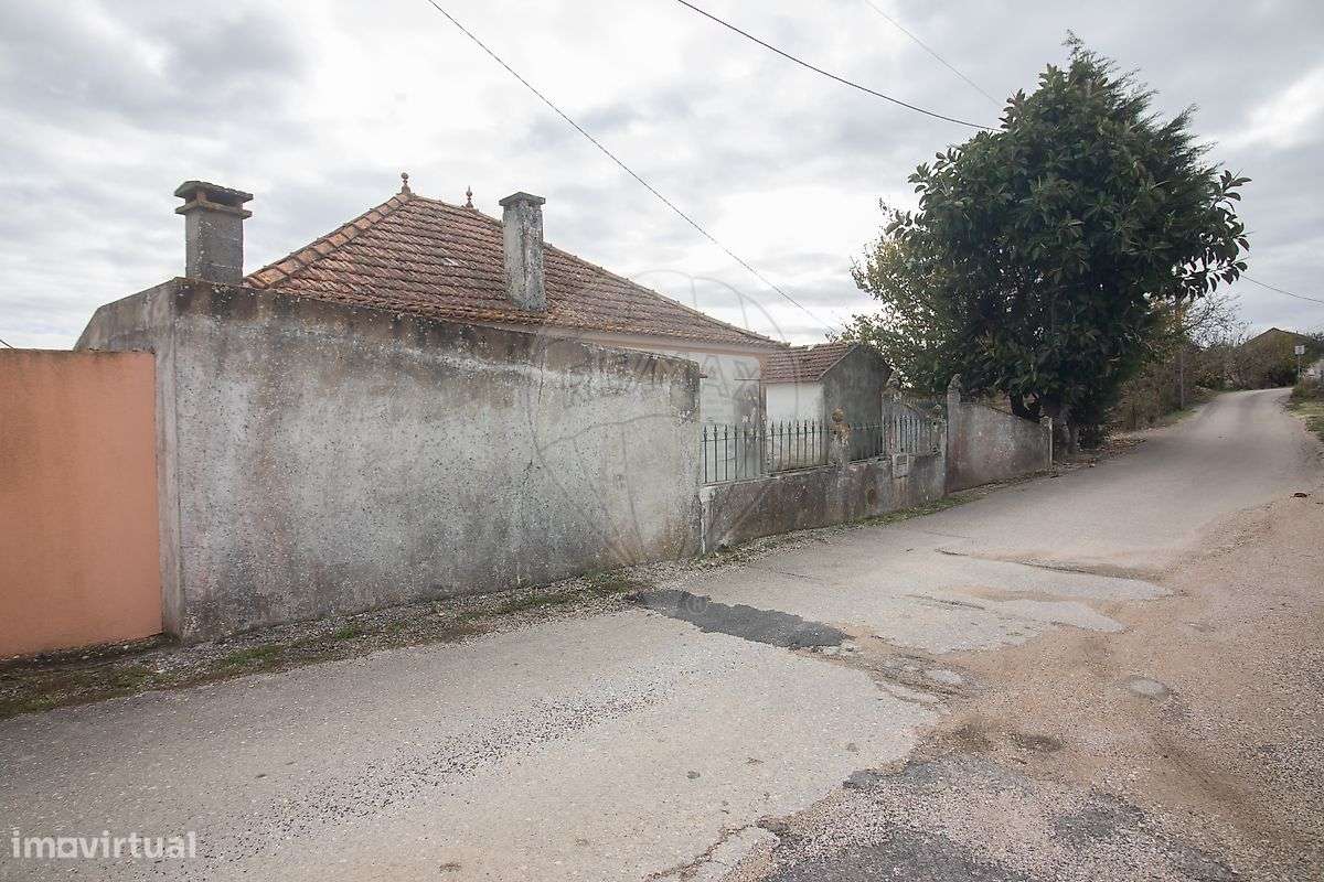 Moradia T1 para venda - Grande imagem: 4/17