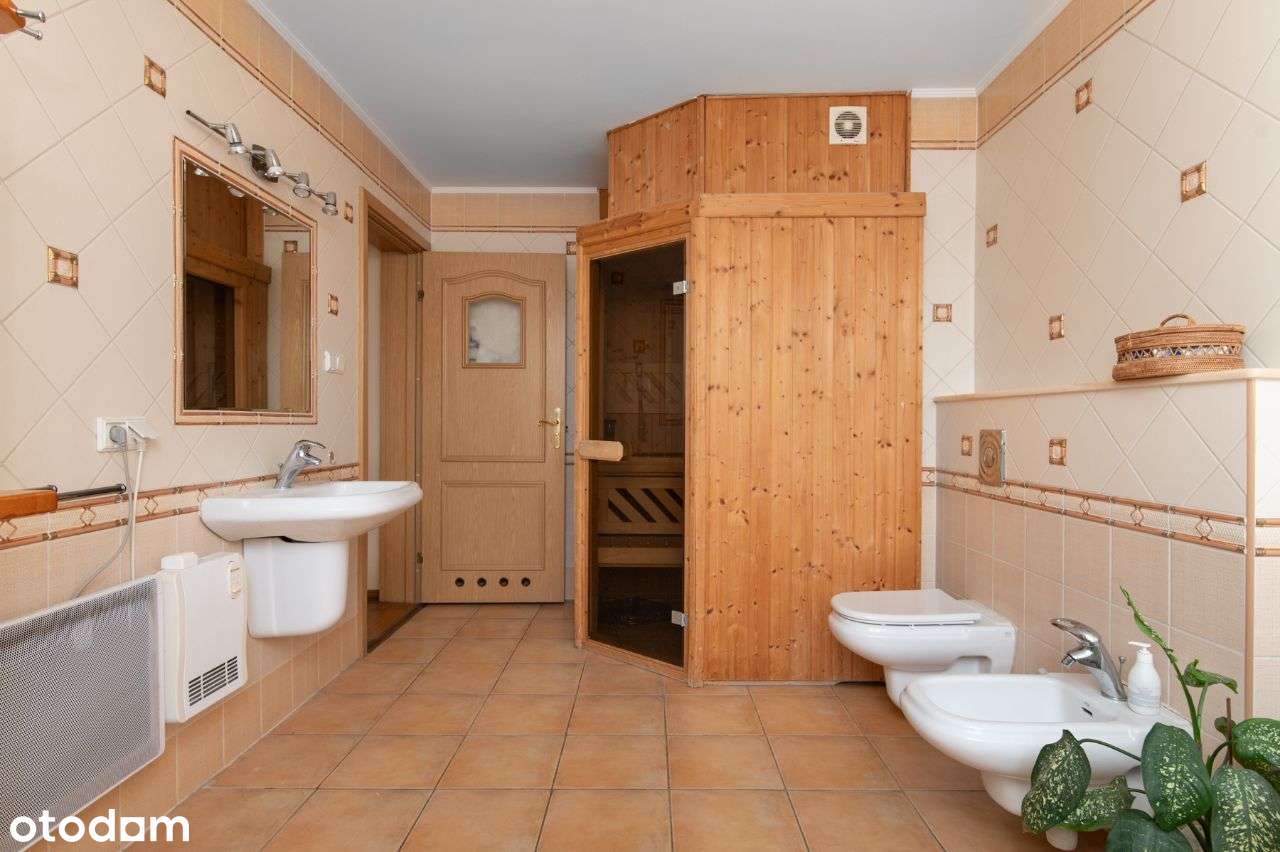 Skrajny szereg| Spokojna okolica| Słoneczne-13