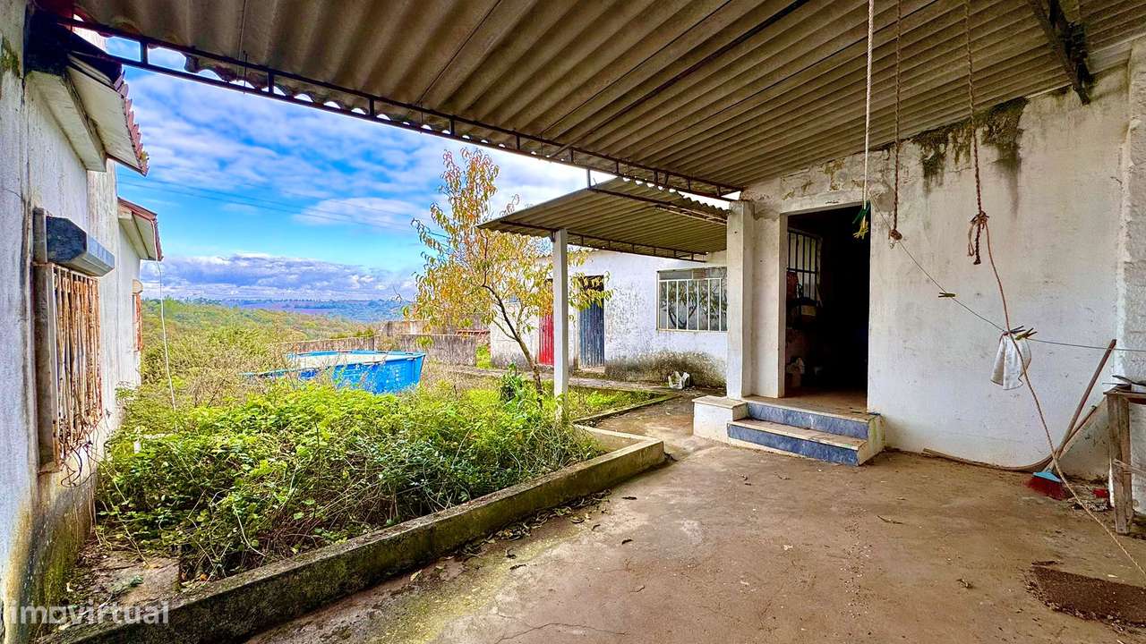 Moradia com 6 assoalhadas - 120 m2 - sótão - espaço exterior - Tremês-24