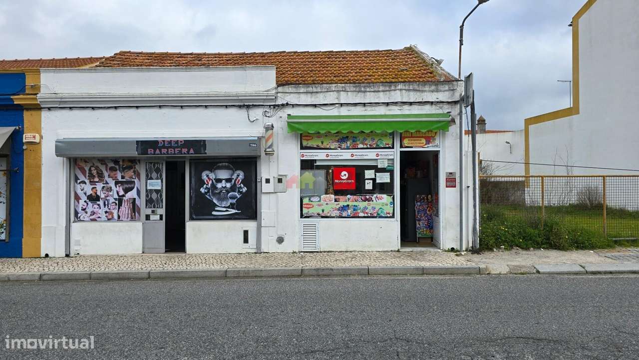 Imóvel com duas lojas-0