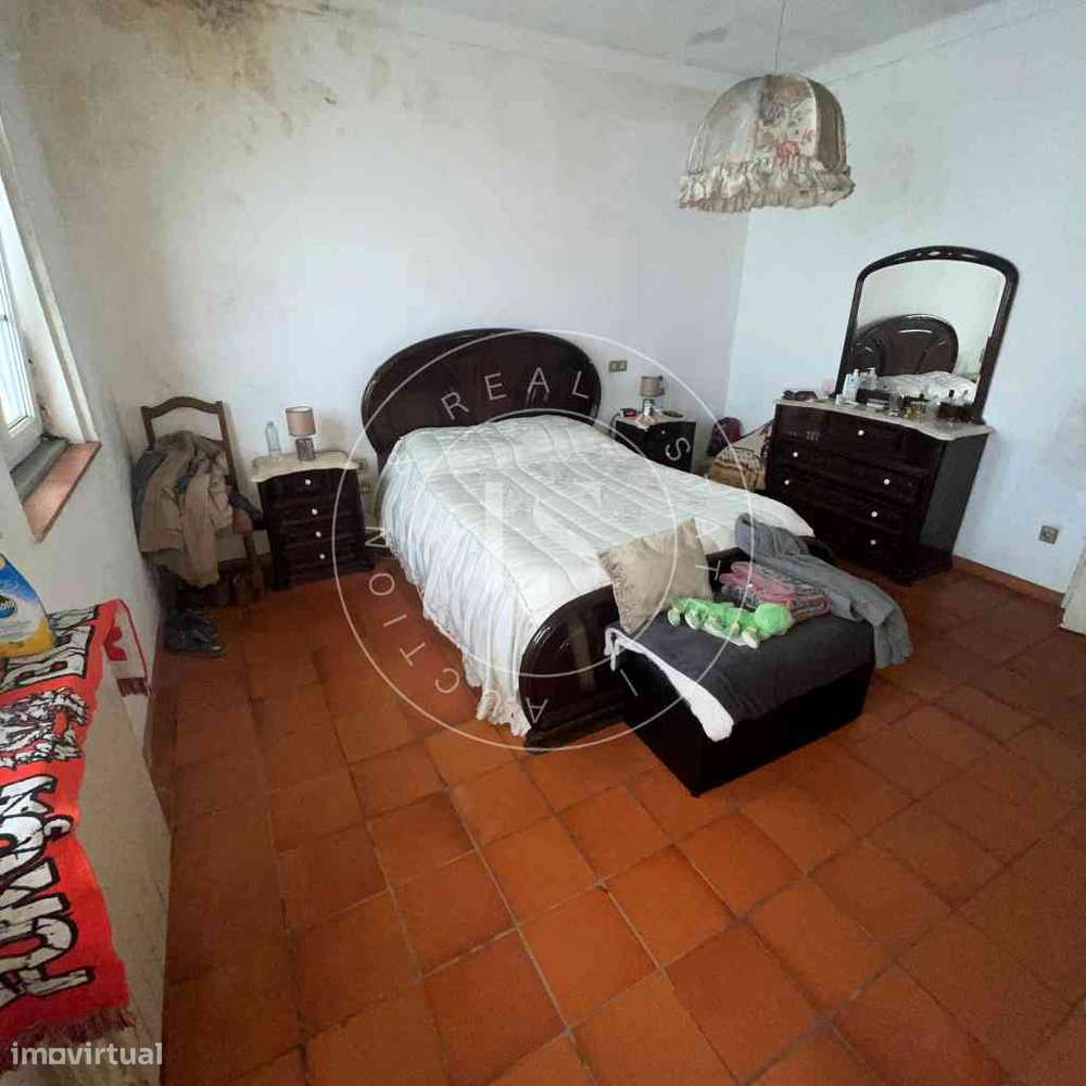 2 Apartamentos + Garagem com Logradouro | Vale de Cambra-30
