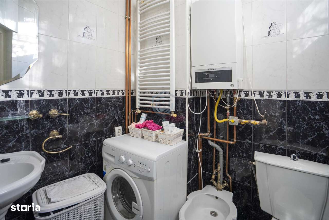 Apartament ULTRACENTRAL cu loc de parcare - Imagine principală: 4/7