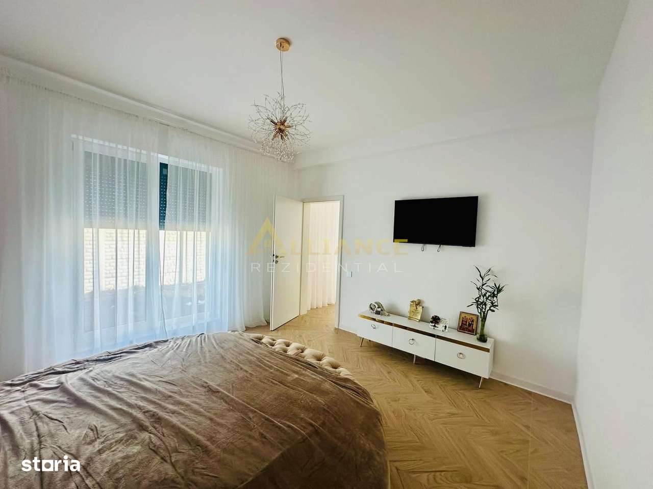 Casa individuala ~ 10 min metrou Tudor Arghezi ~ 4 Camere 2 Bai ~ PROM-14