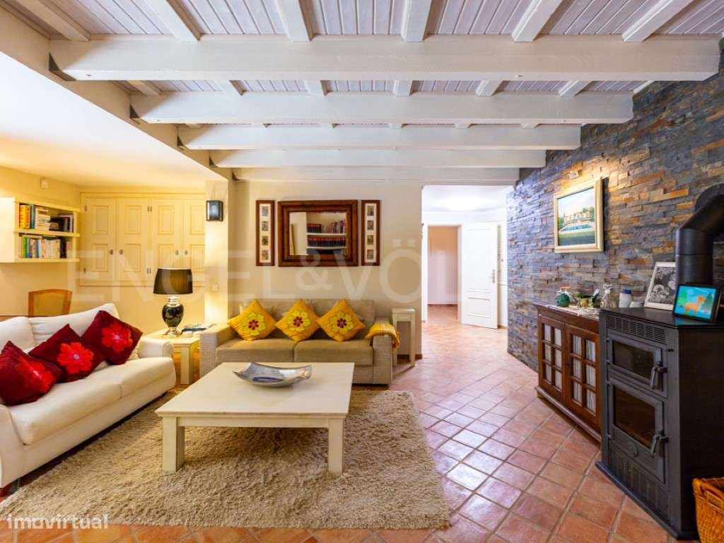 Vila Elegante com Vista Mar entre Estoi e Santa Bárbara Nexe-37