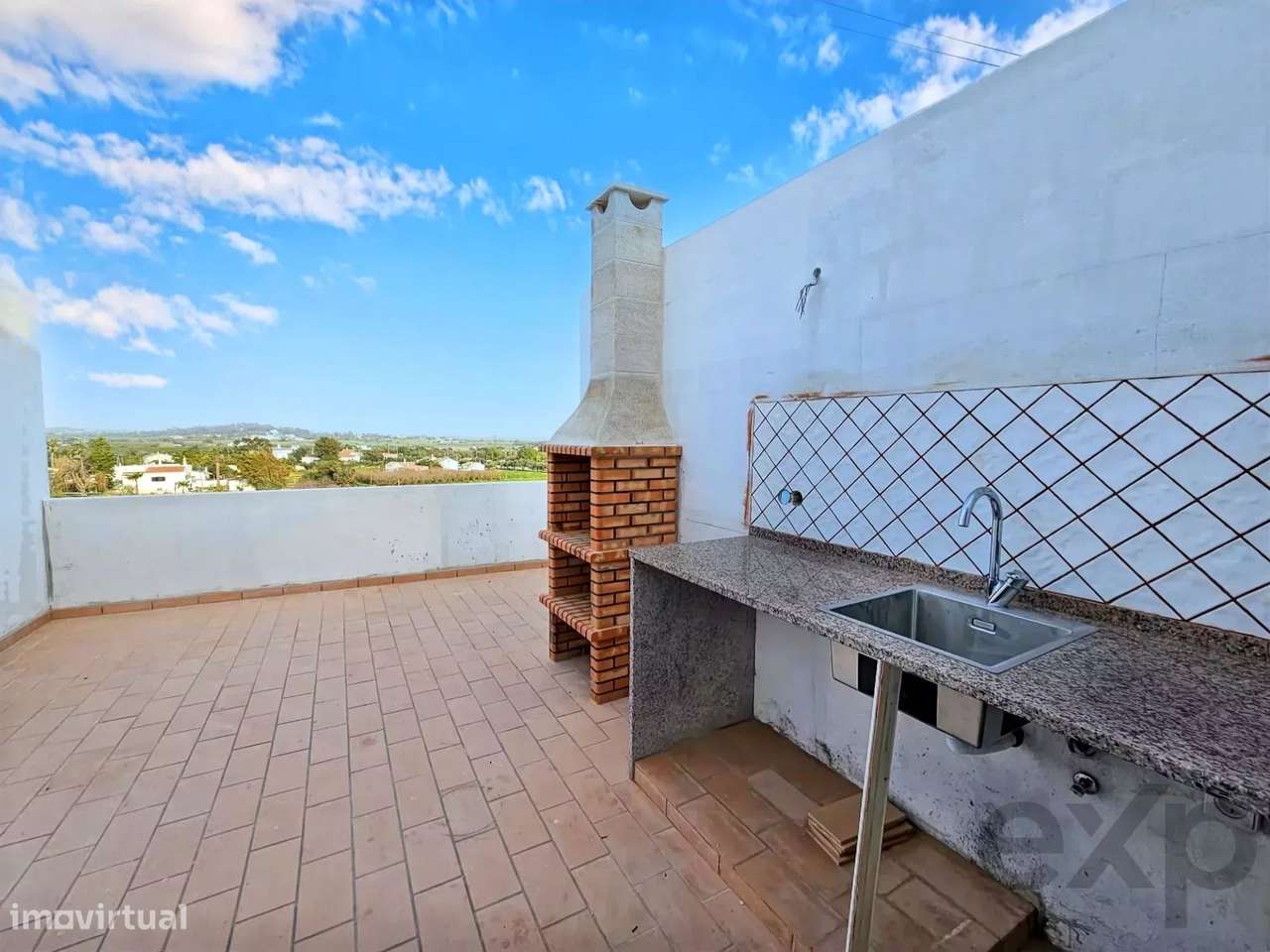 Moradia T2 remodelada com vista mar e ria | Terraços 39 m² | Entrada i - Grande imagem: 2/23