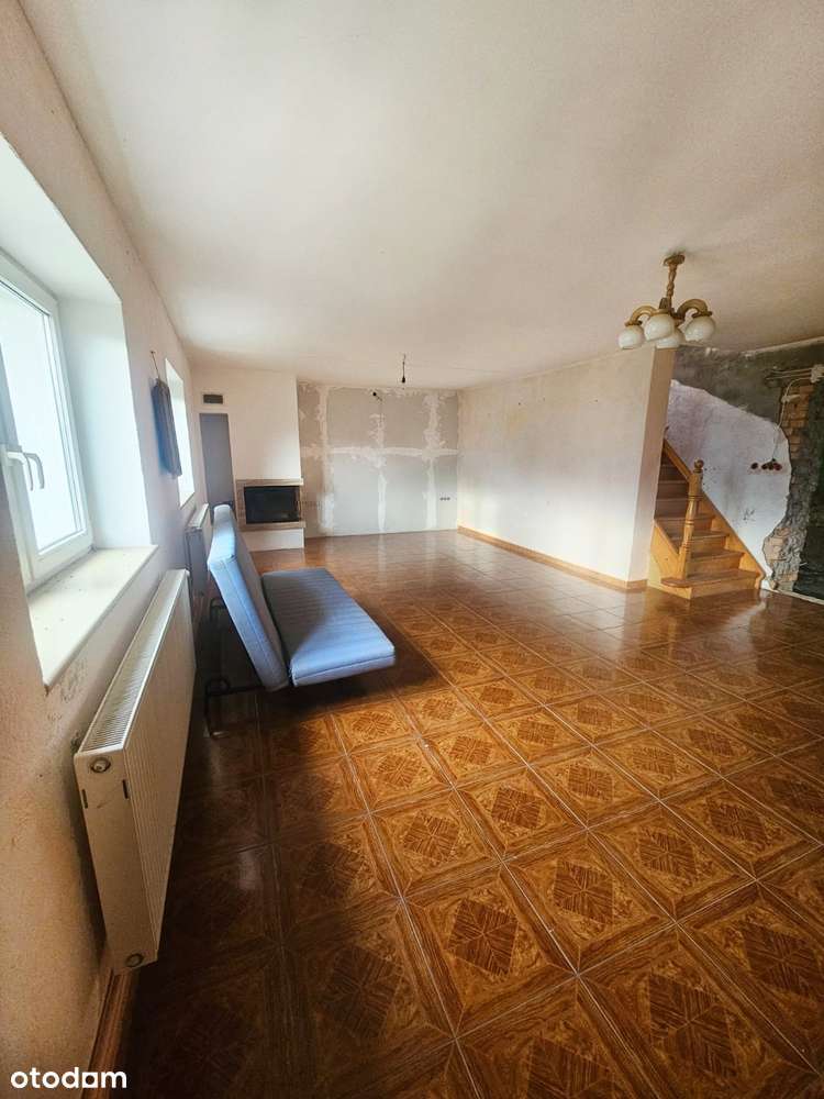 Dom 200m2 na wielkiej działce-świetna lokalizacja,jeszcze lepsza cena!-7