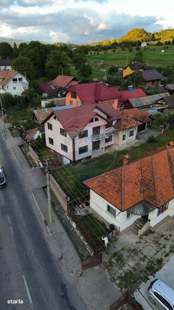 Casă de vânzare în Câmpulung la preț de apartament.-19