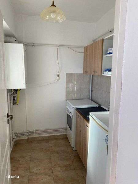 dau in chirie garsoniera - Imagine principală: 4/5