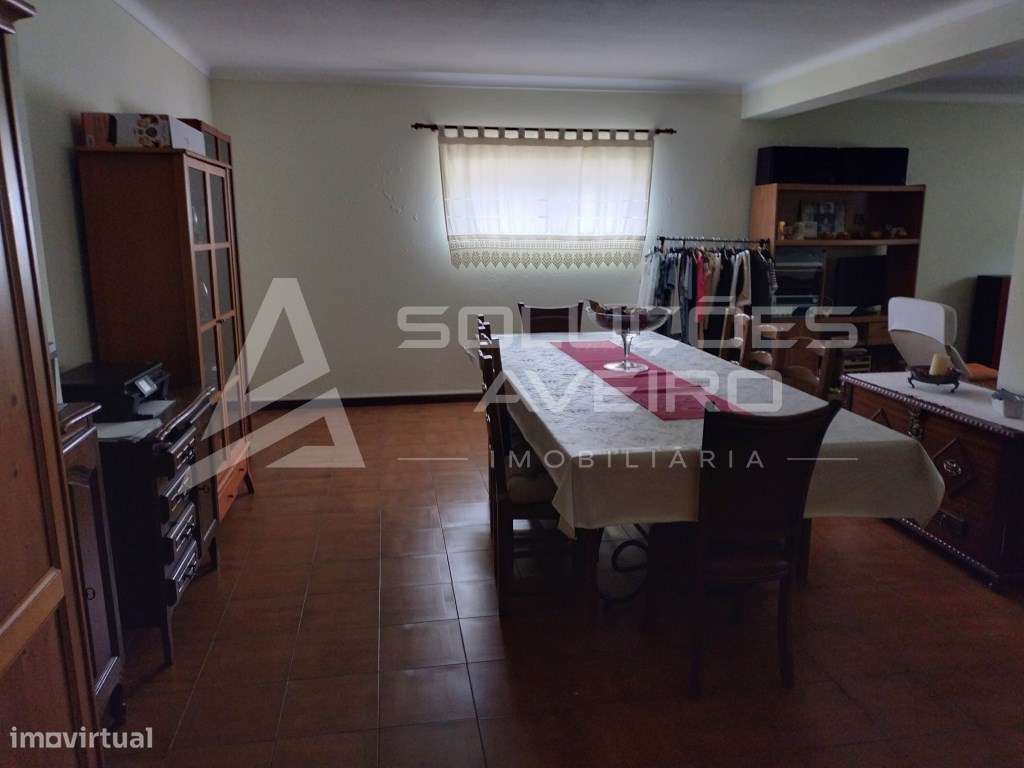 Moradia T4 com Piscina-47