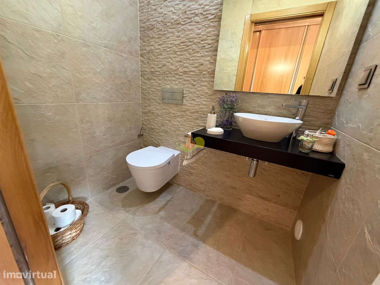 Moradia Semi Nova na Cidade!-10