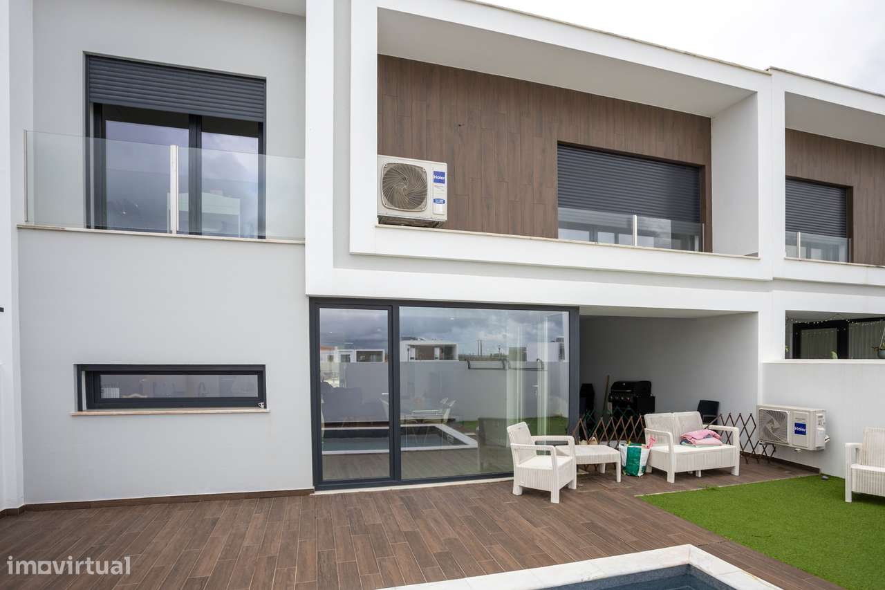 Moradia T4 Semi-Nova-48