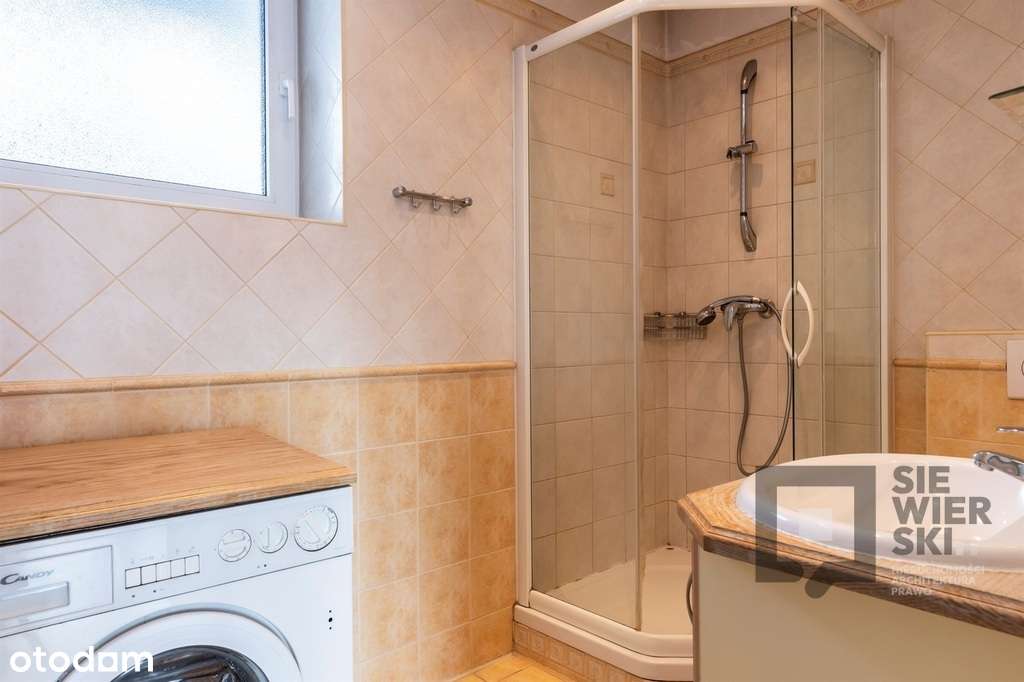 Przestronne mieszkanie z kominkiem, garaż, piwnica - Pełny obrazek: 5/16