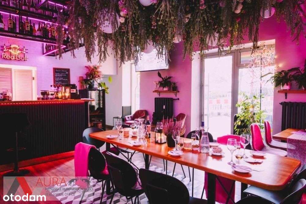 Przestronny lokaly na Starym Mieście za odstępne !-8