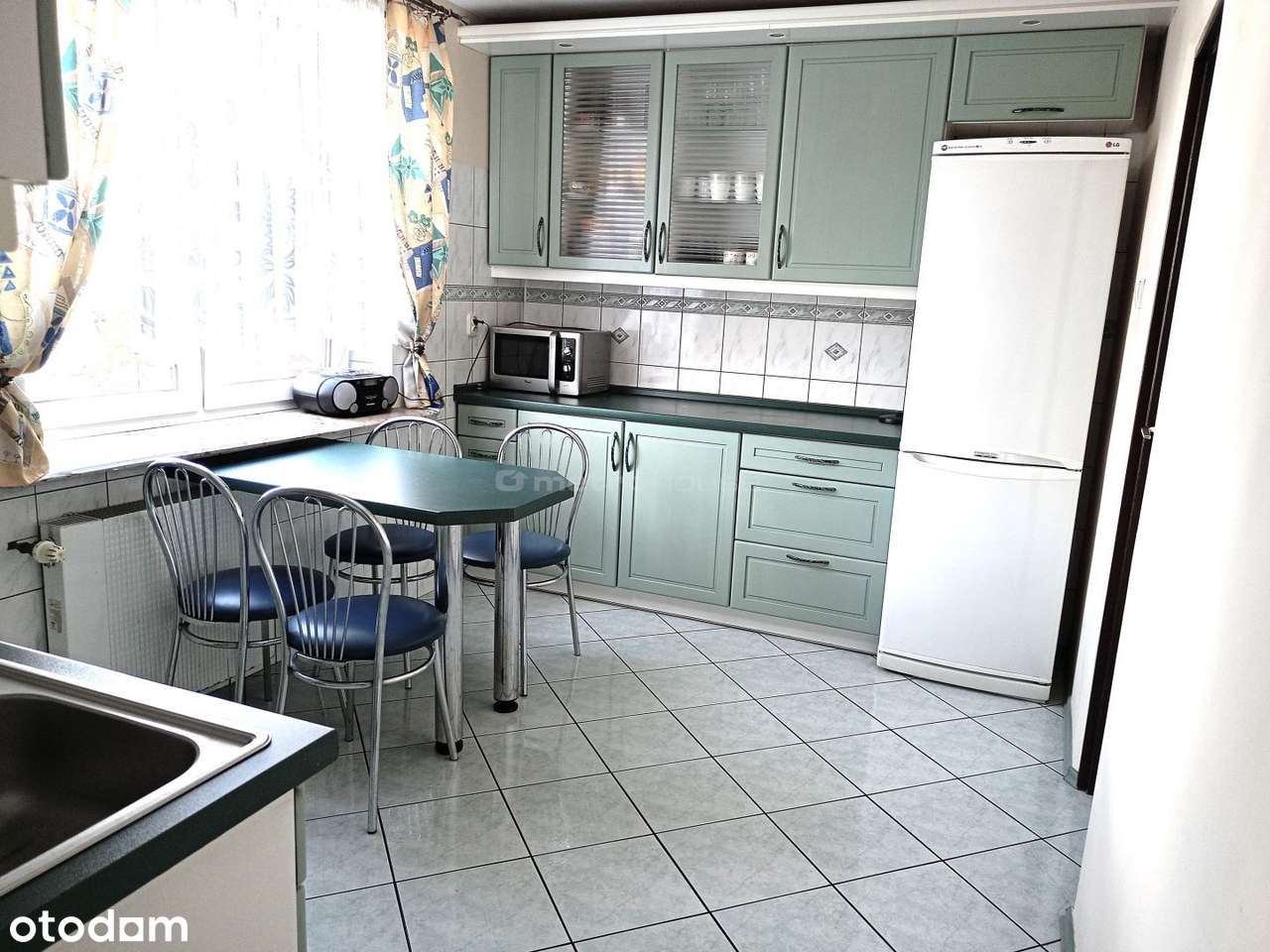 Komfortowy dom z trzema garażami w Łowiczu - Pełny obrazek: 5/14