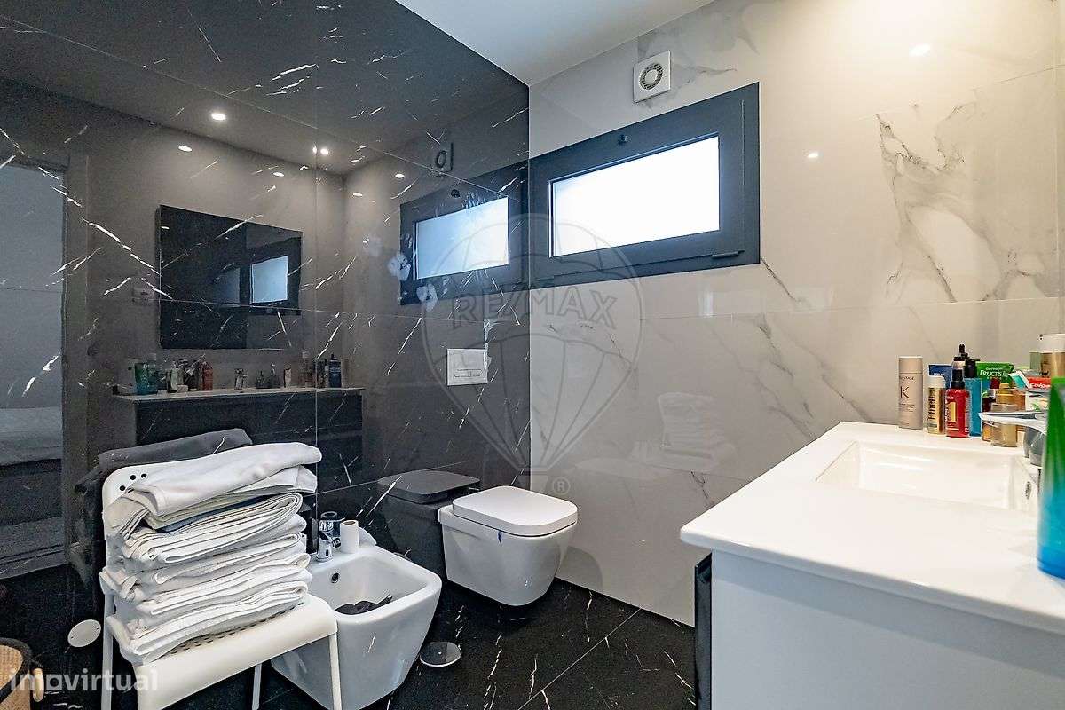 Moradia T4 para venda-44