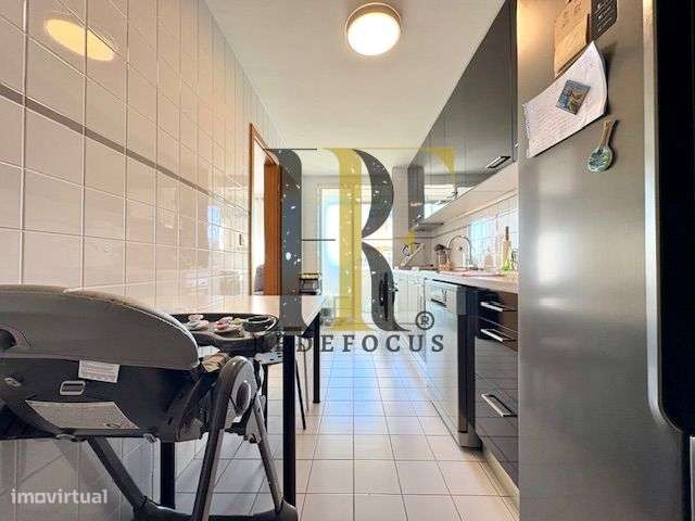 Apartamento T2+1 Renovado em Gulpilhares-9