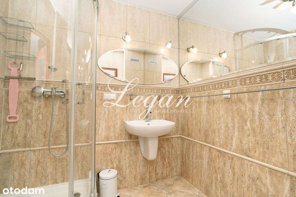 Przestronne mieszkanie z widokiem na rezerwat.-10