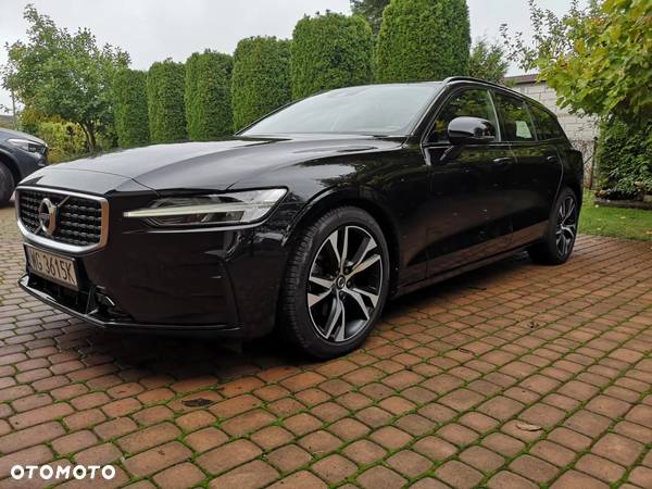 Volvo V60 D4 AWD R-Design - 1