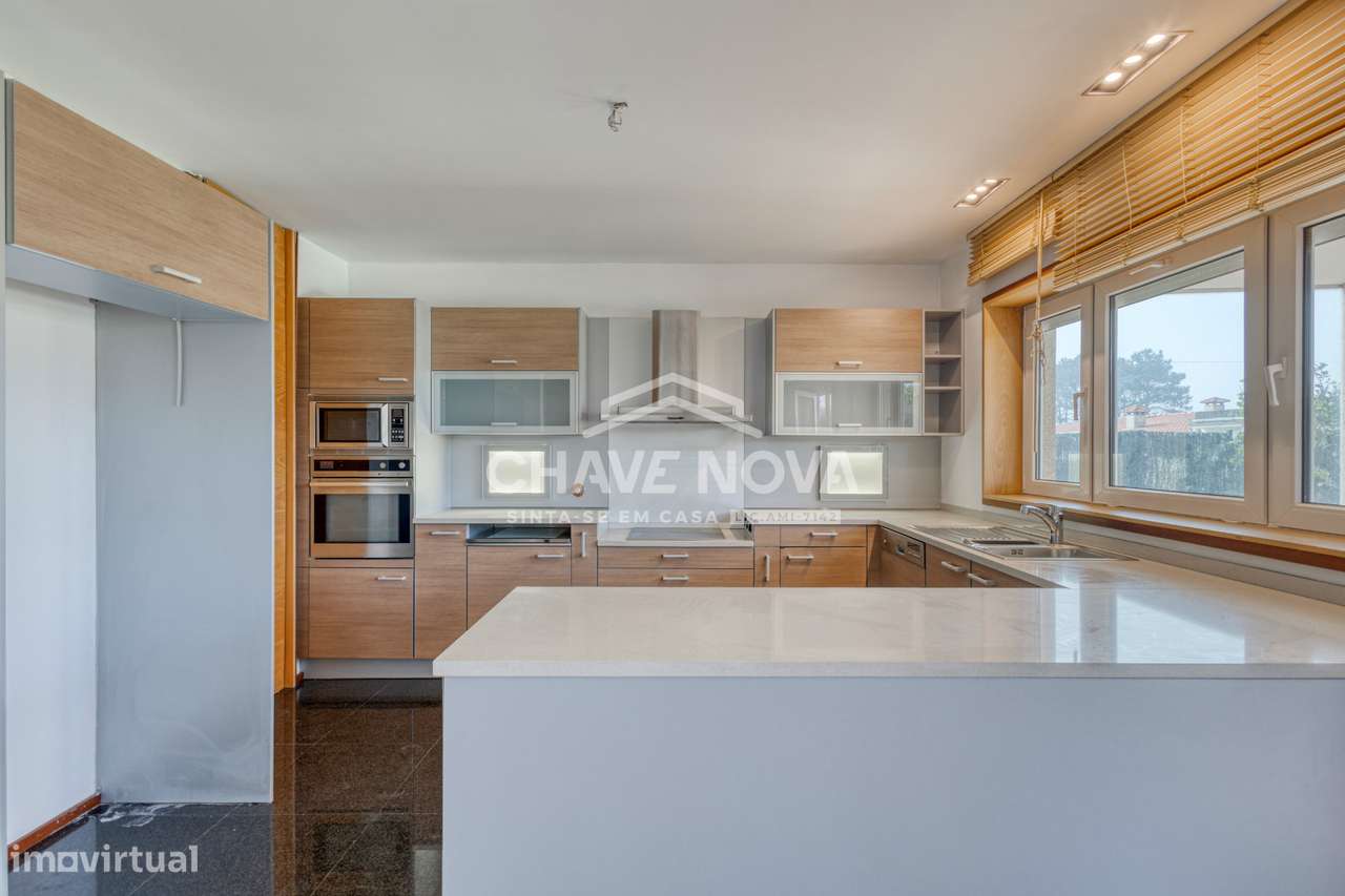 Moradia T3 Canidelo COMO NOVA com Piscina 4 Frentes-10