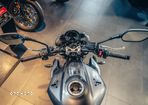 Triumph Street Triple - 11