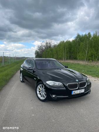 BMW Seria 5 520d Touring - 1