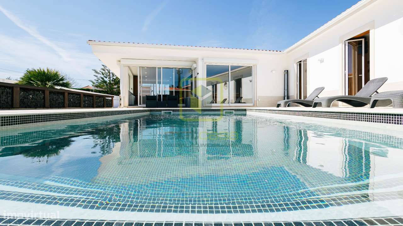 Moradia T4 Térrea com Piscina e Bungalows Independentes - Grande imagem: 3/60