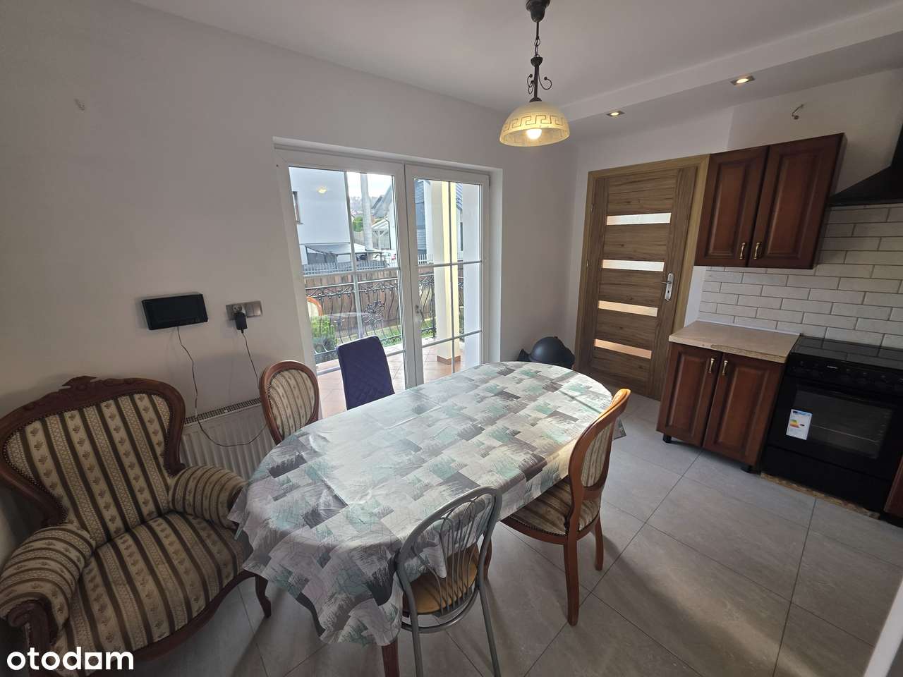 Do sprzedania dom z potencjałem o pow. 156 mkw w Żywcu.-9