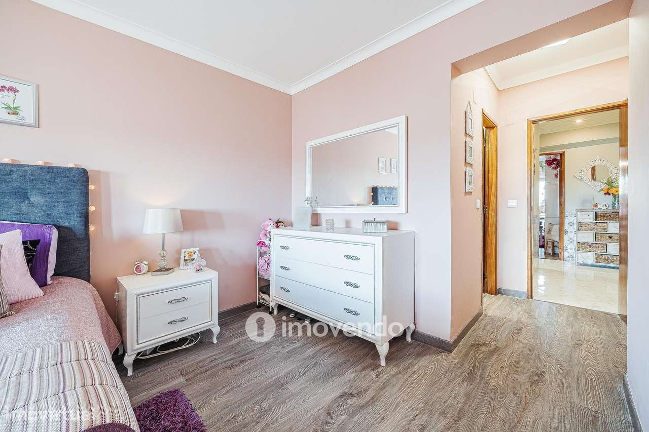 Apartamento T3, com áreas amplas, em Setúbal-34