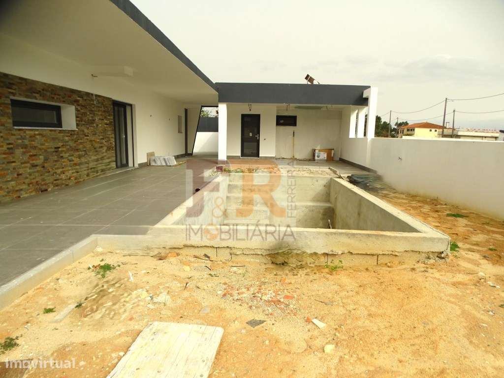 Moradia Térrea 'PRONTA'T3 com Garagem e Piscina Quinta do Anjo, Pal...-12