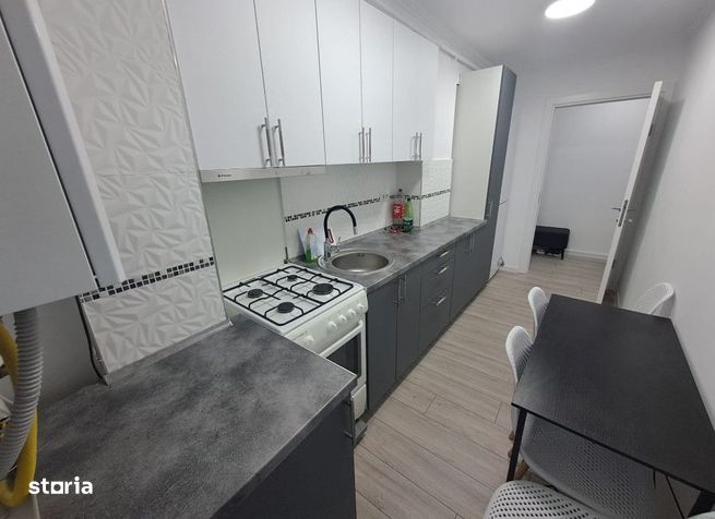 Apartament  1 camera Pacurari , 42 metri, etaj 3 Cod:154692