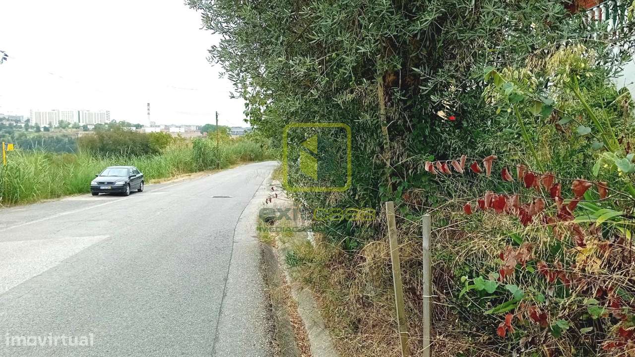 Terreno para Construção - Grande imagem: 4/11