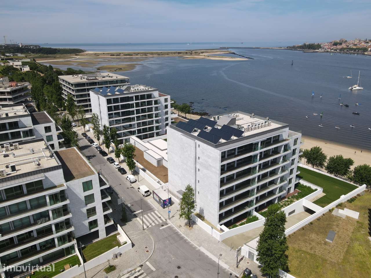 T1 Novo C/ Lugar de Garagem no São Paio Apartments, Lote 10 - Grande imagem: 2/11