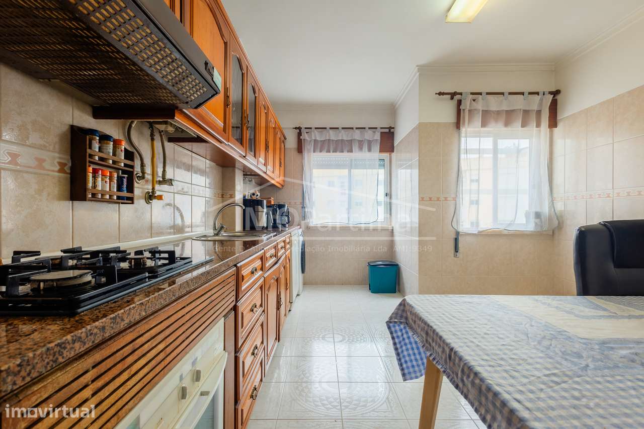 Apartamento T2
Corroios-11