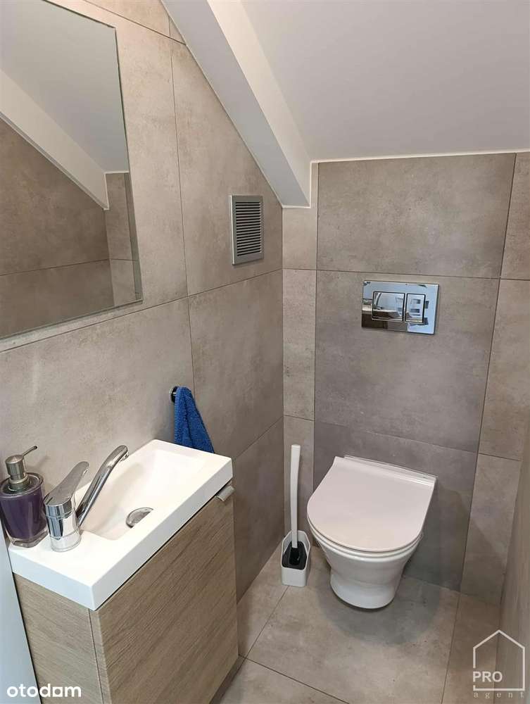 Dwupoziomowe mieszkanie w pobliżu radiostacji-7