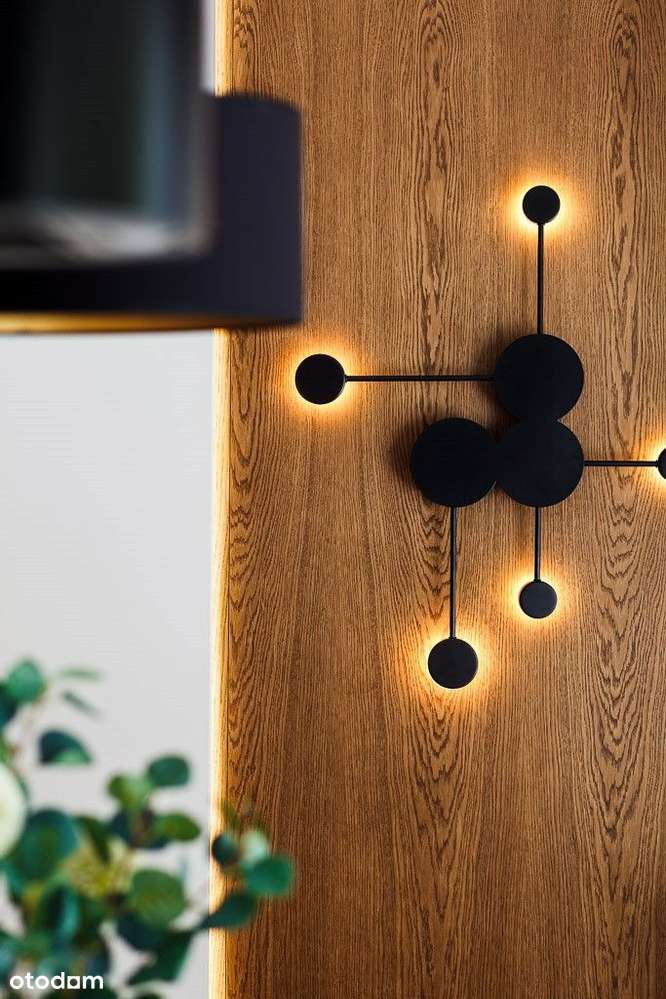 Piętro nowego domu z garażem, ogrodem,klimatyzacją-7