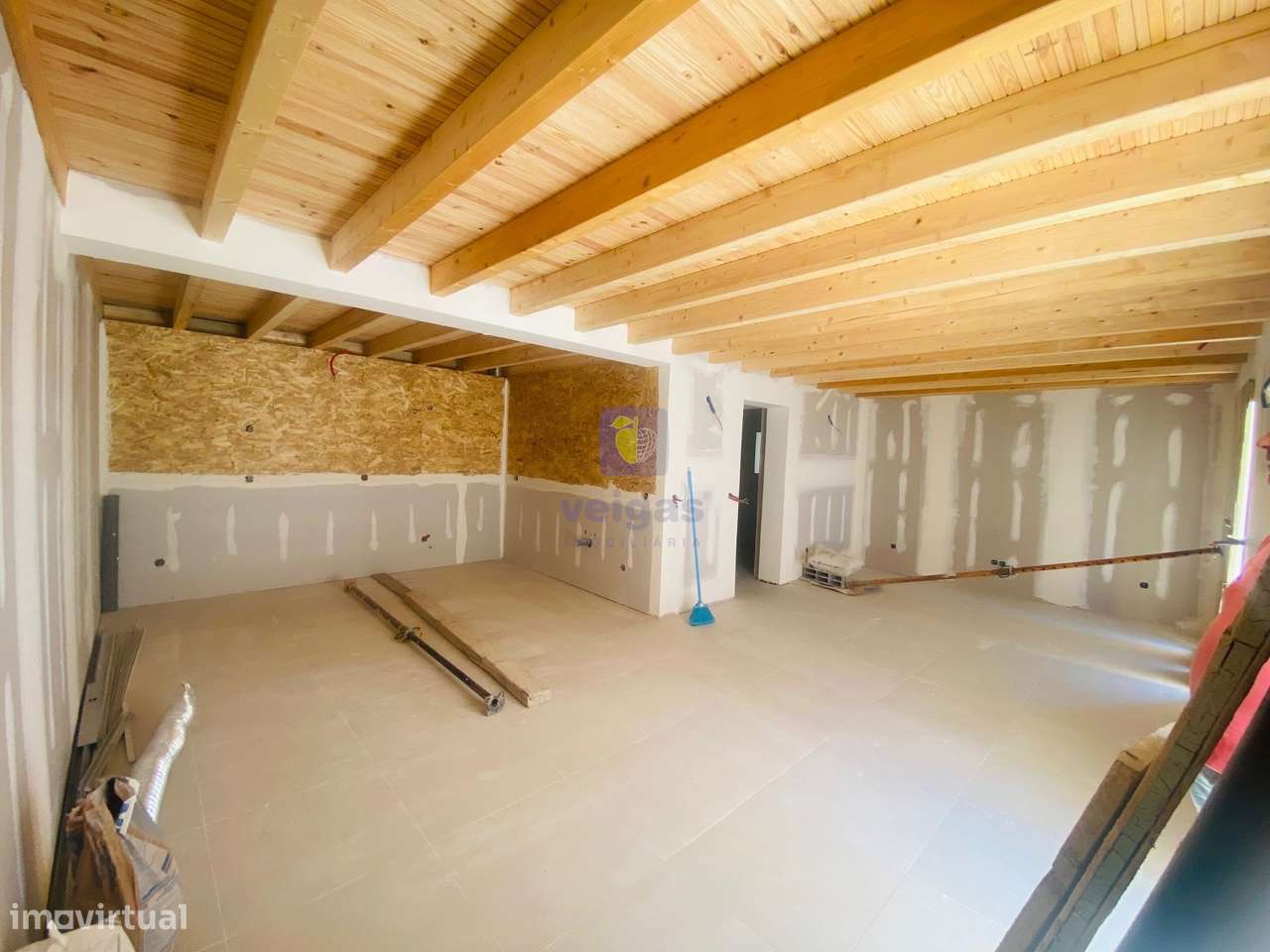 Moradia Recuperada T3 - São Bartolomeu dos Galegos-13