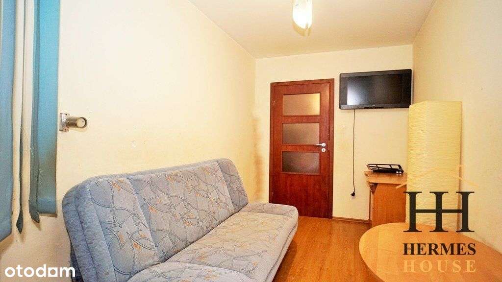 Trzy pokoje w nowszym budownictwie, garaż-3