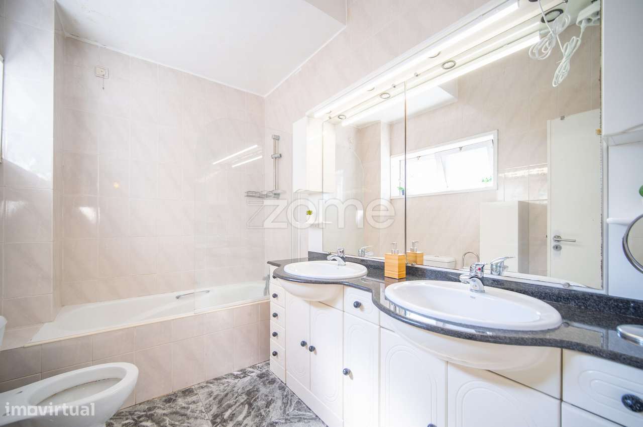 Apartamento T3 (Expansível a T4) em Paranhos | Rentabilidade >5%-23