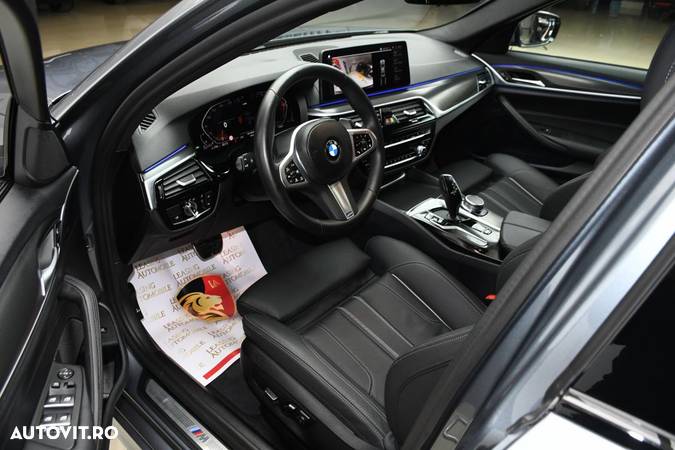 BMW Seria 5 520d xDrive AT - 11