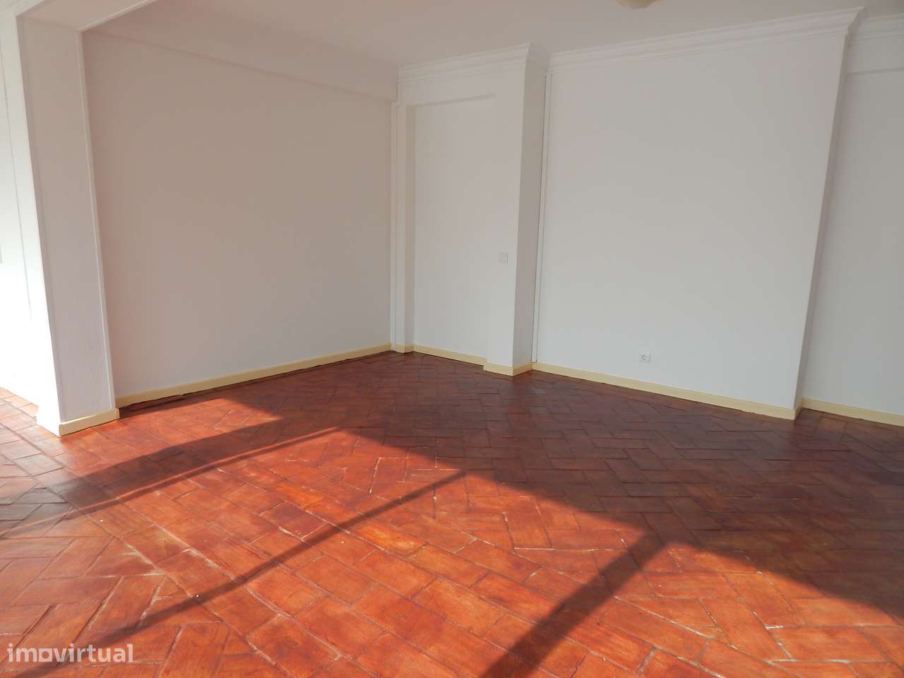 Moradia V5 em Areias -  São João do Estoril - Grande imagem: 5/26