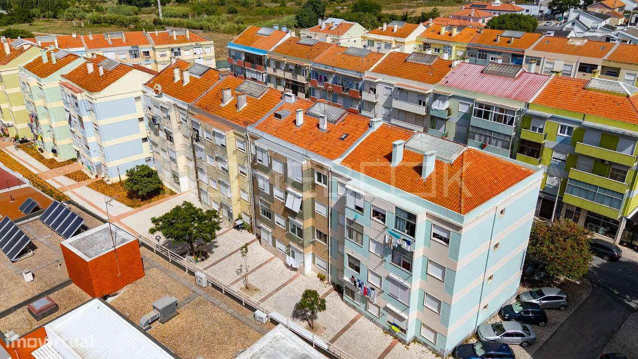 Apartamento T2 Setúbal-20
