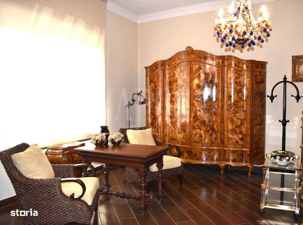 Casa 4 camere de vanzare in Centru Oradea, Oradea - Imagine principală: 4/17