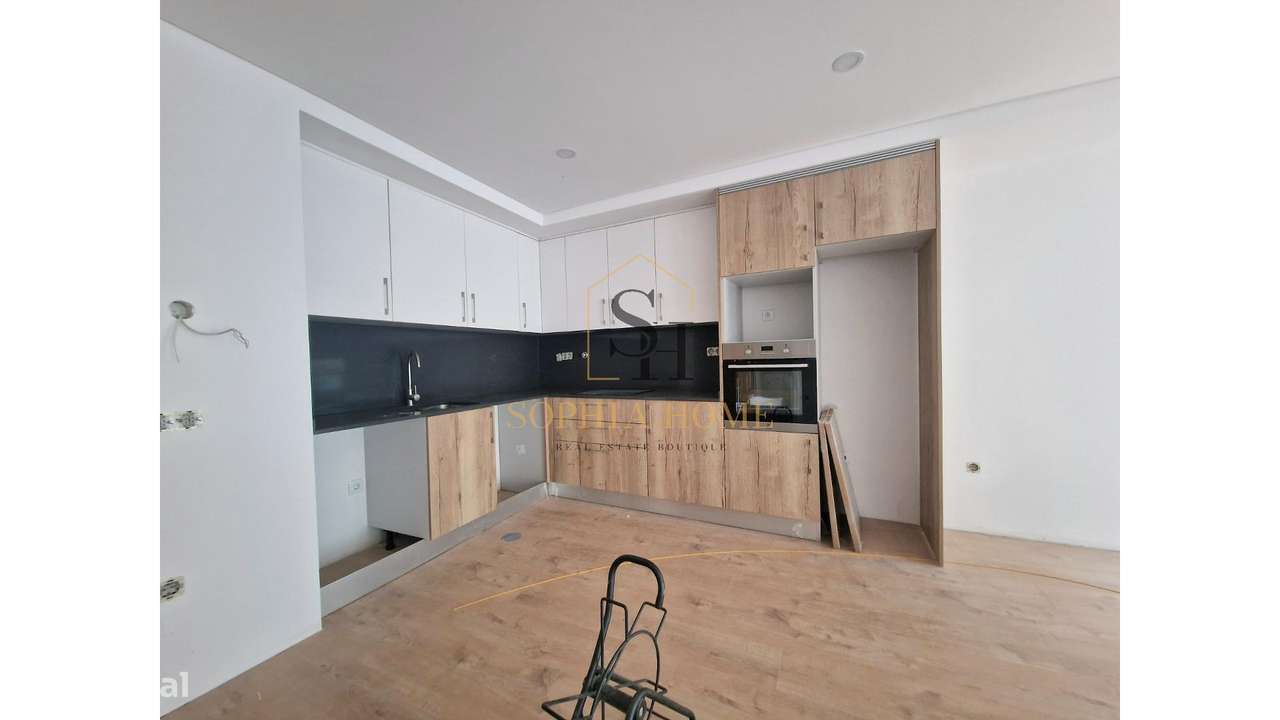 Apartamento T1 Novo - Metro St. Ovídeo-4