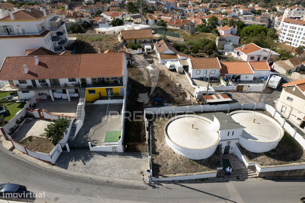 Terreno urbano no centro de Alenquer - Grande imagem: 4/22