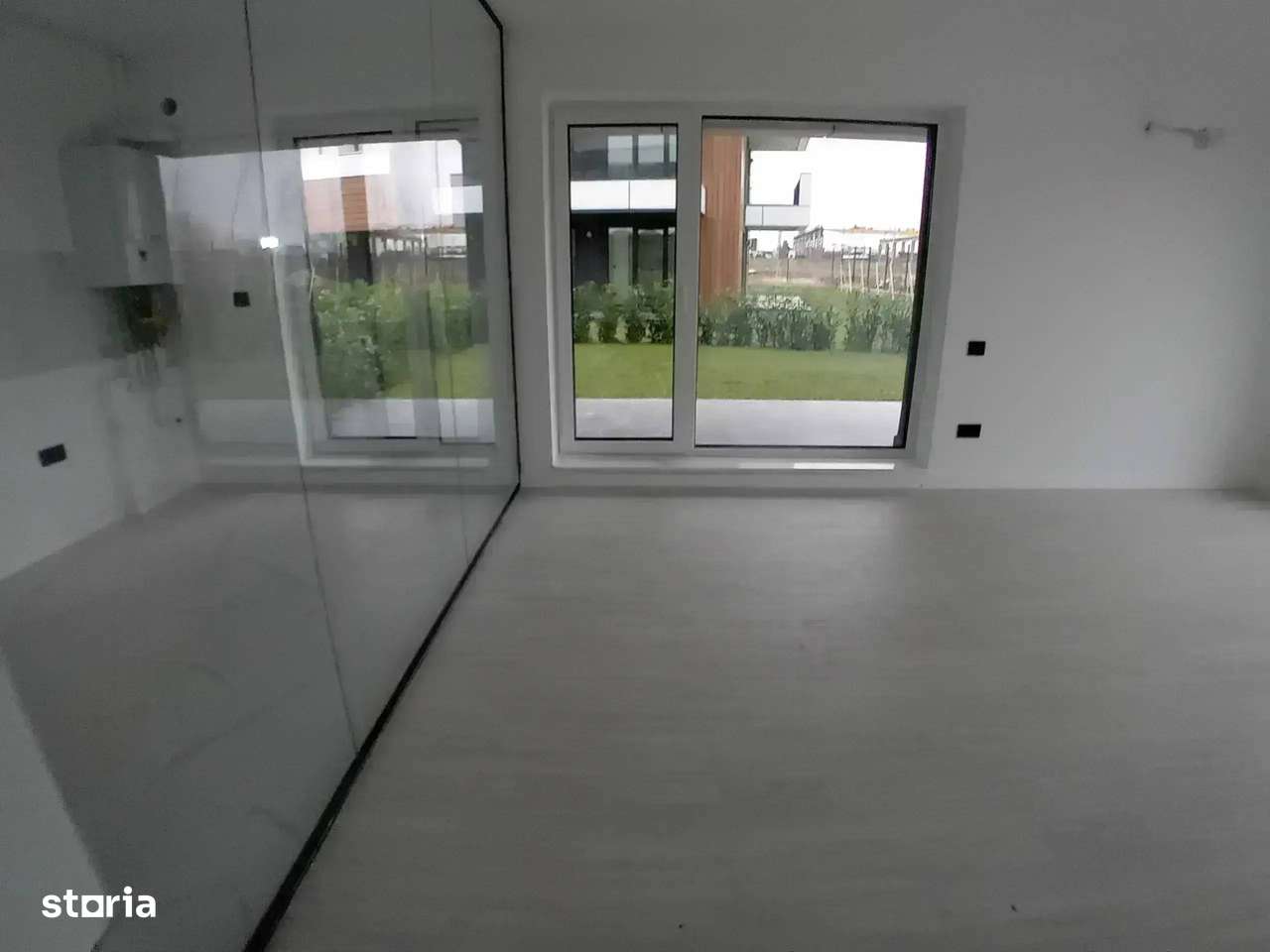 3 camere cu gradina de 140 mp GATA DE MUTAT poze reale Theodor Pallady-0